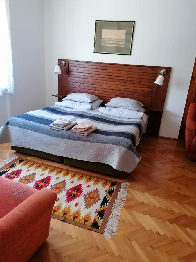 Szatmari Apartman Miskolc Exterior photo